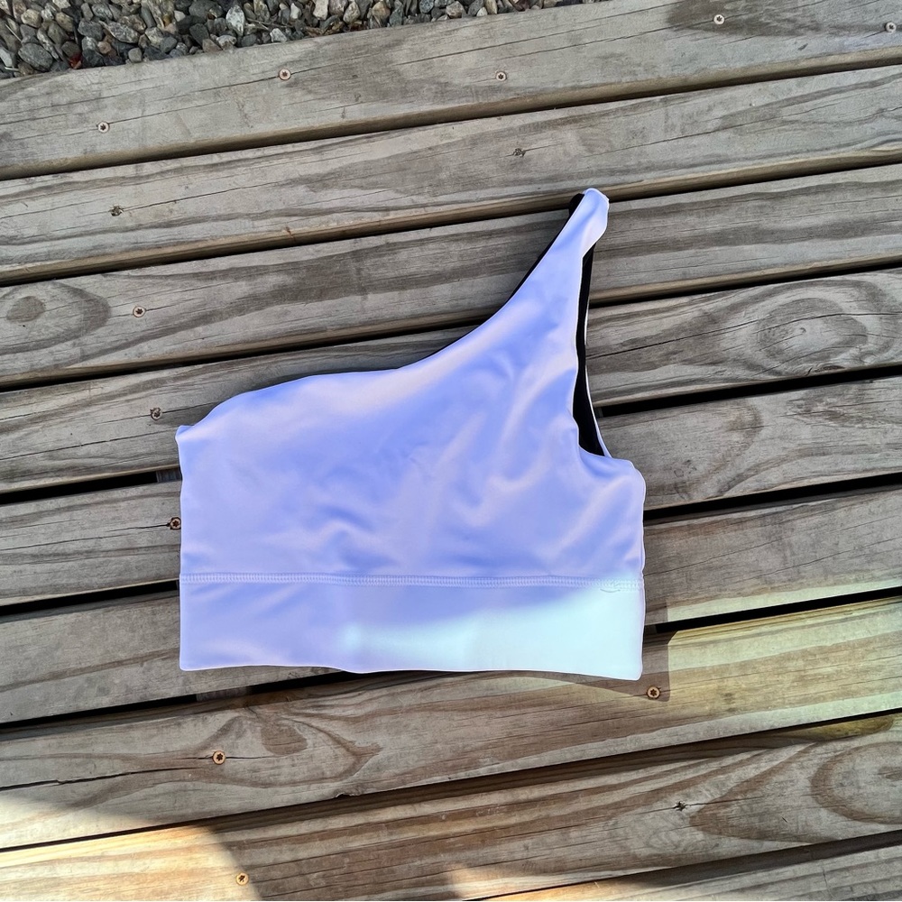 Fabletics reversable one shoulder sports bra